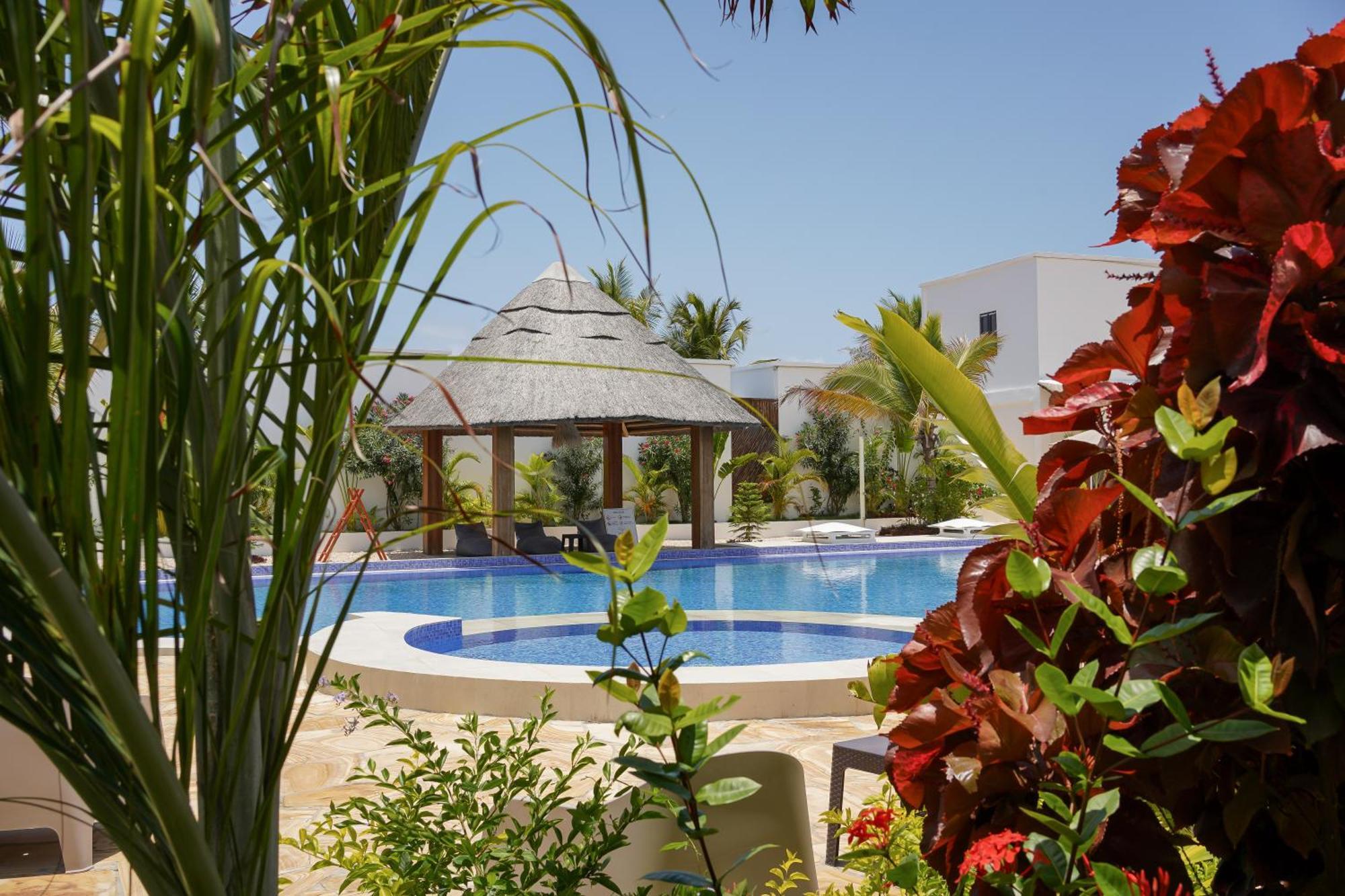 The Bali Resort Zanzibar Pingwe Exterior photo